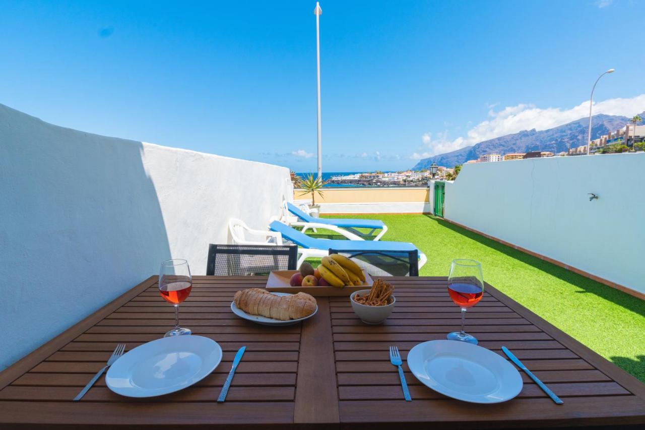 El Varadero Grande Terrasse Ensoleillee Face A La Mer Lägenhet Puerto de Santiago  Exteriör bild